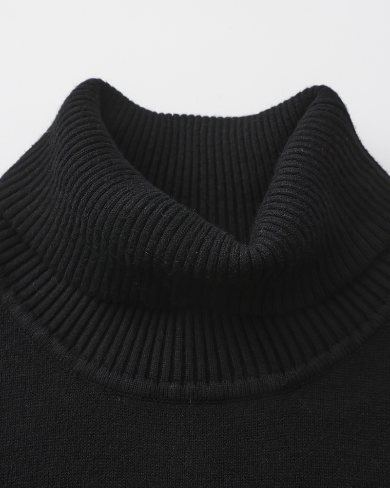 Luxurious Gstaad Merino Wool Turtleneck Sweater