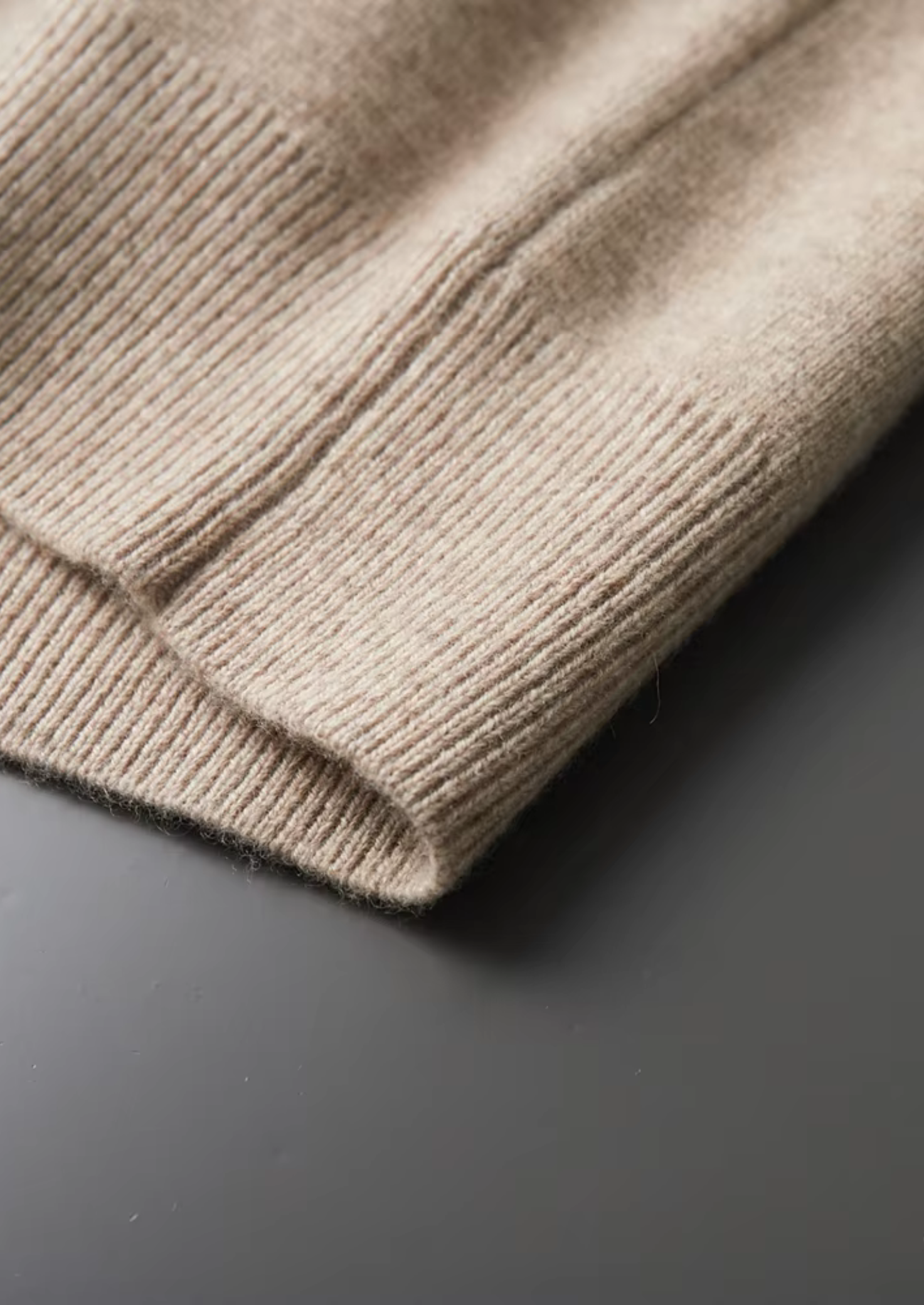 Luxurious Extra-Fine Merino Wool Zip Polo Cardigan