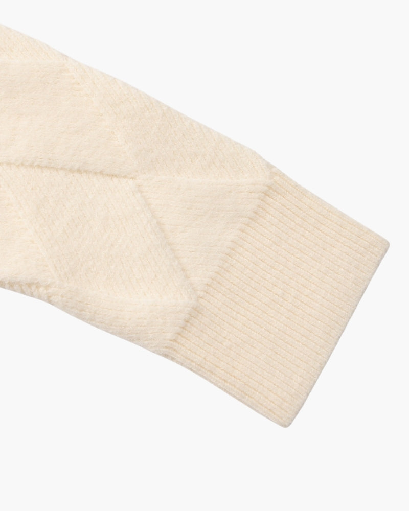 Luxurious Diamond Pattern Crewneck Sweater