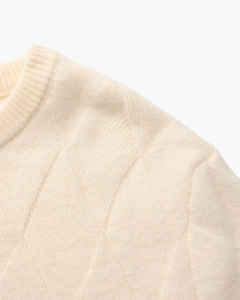 Luxurious Diamond Pattern Crewneck Sweater