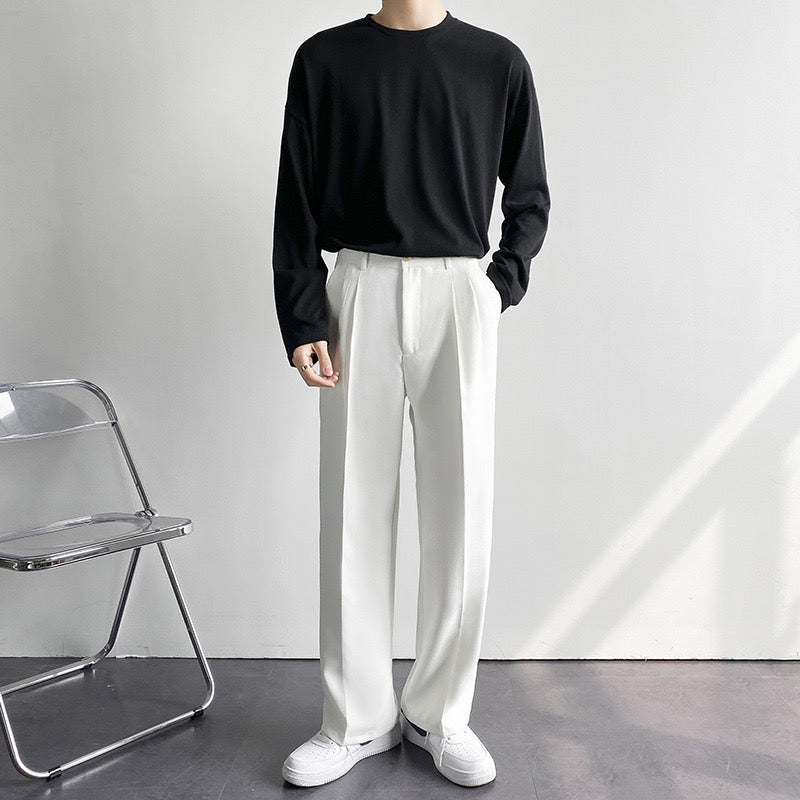 Tailored GUNSAN Trousers: Perfect Fit, Effortless Style